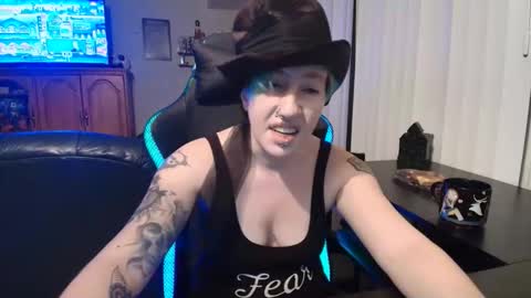 Snapshot of spookyqueen69 chatting on 01/18/26, 02:26 Kova online show from 01/18/26, 02:26