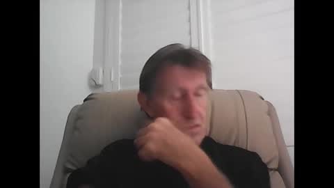 Snapshot of sportbill181 chatting on 04/20/26, 12:02 sportbill181 online show from 04/20/26, 12:02