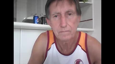 Snapshot of sportbill181 chatting on 05/06/26, 12:19 sportbill181 online show from 05/06/26, 12:19