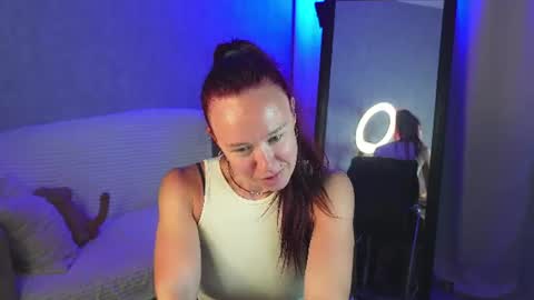 Snapshot of spoty_kate chatting on 06/25/26, 01:49 Spoty Kate online show from 06/25/26, 01:49