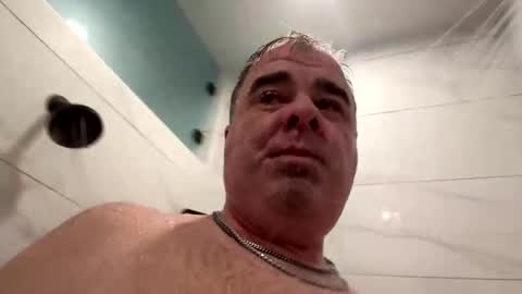 Snapshot of sprtsnut33 chatting on 11/24/25, 04:07 sprtsnut33 online show from 11/24/25, 04:07