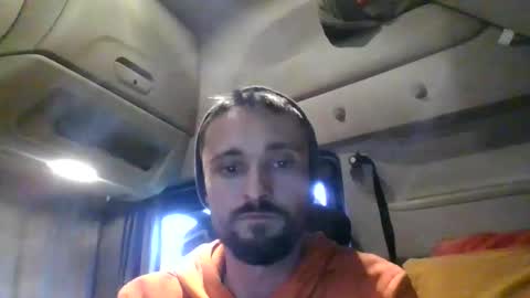 Snapshot of spyco82 chatting on 12/03/24, 04:06 spyco82 online show from 12/03/24, 04:06