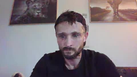 Snapshot of spyco82 chatting on 02/22/25, 03:47 spyco82 online show from 02/22/25, 03:47