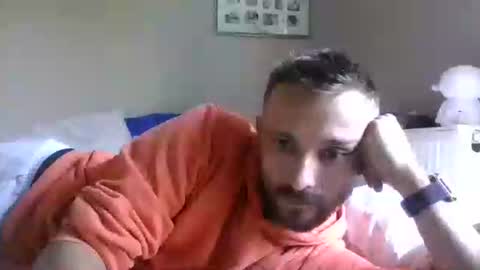 Snapshot of spyco82 chatting on 09/19/25, 07:21 spyco82 online show from 09/19/25, 07:21