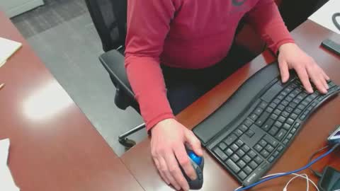 Snapshot of squirrelly82 chatting on 01/30/25, 09:14 make me cum c2c talk to me online show from 01/30/25, 09:14