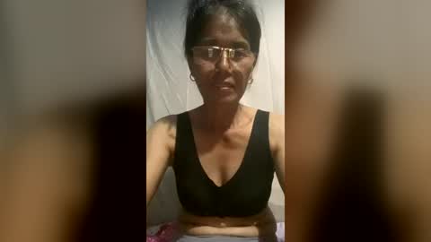 Snapshot of squirt0120 chatting on 07/15/26, 06:35 squirt0120 online show from 07/15/26, 06:35