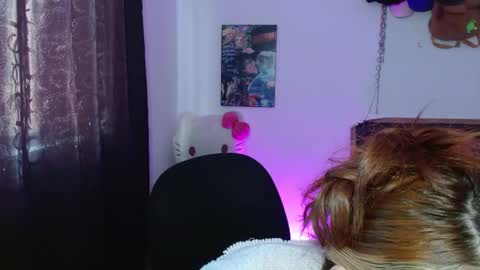 Snapshot of squirt_charlotte chatting on 04/21/26, 04:34 HELLO WELCOME MY NAME IS CHARLOTTE OY A NEW GIRL online show from 04/21/26, 04:34