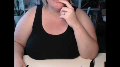 Messi Jessi online show from 12/08/24, 01:58