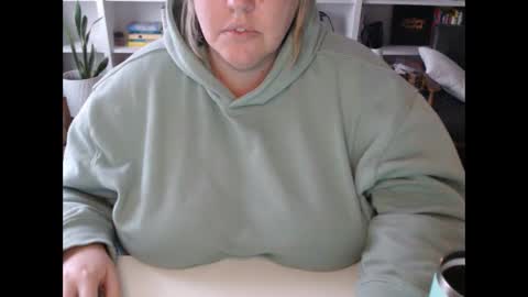 Messi Jessi online show from 03/05/25, 04:24