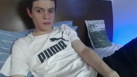 Snapshot of sr_bolaiinas chatting on 09/29/25, 08:24 sr_bolaiinas online show from 09/29/25, 08:24