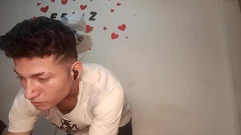 Snapshot of sradicto chatting on 09/12/25, 02:55 Flacofitxx online show from 09/12/25, 02:55