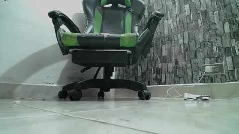 sr master cum its my old account online show from 02/19/25, 05:16