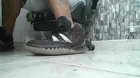 sr master cum its my old account online show from 09/27/25, 02:05