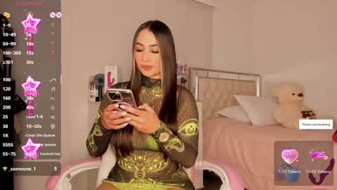 Laura online show from 01/17/26, 04:17