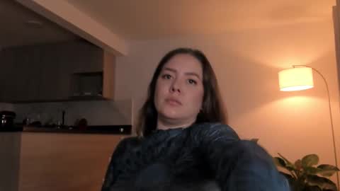 Snapshot of srta__sophie chatting on 11/05/25, 12:43 Sophie 3 online show from 11/05/25, 12:43