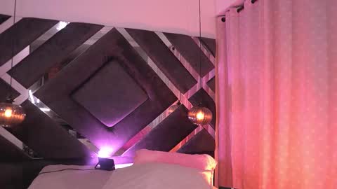 samantha online show from 10/15/25, 07:36