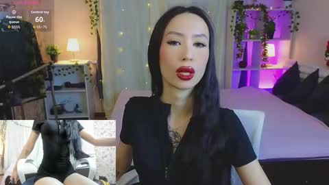 Im Megan online show from 01/08/26, 12:40