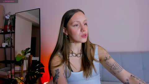 Anni if Im offline for a long time Im depressed feel free to support me offline online show from 04/08/26, 02:06