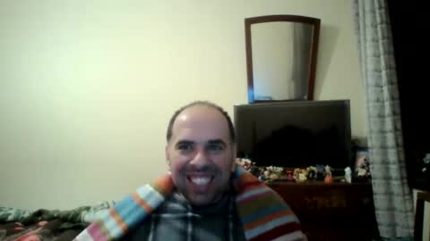 Snapshot of sstrasser chatting on 12/06/24, 02:13 ShYgUy online show from 12/06/24, 02:13