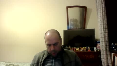 Snapshot of sstrasser chatting on 01/12/25, 11:04 ShYgUy online show from 01/12/25, 11:04