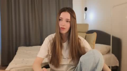 Chloe online show from 05/29/26, 05:16