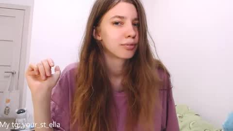 Snapshot of st_ella chatting on 04/29/26, 03:05 Ella online show from 04/29/26, 03:05