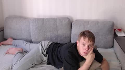 Joe Peach online show from 09/17/25, 02:52