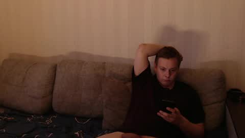 Snapshot of st_rudy chatting on 05/15/26, 06:04 Joe Peach online show from 05/15/26, 06:04