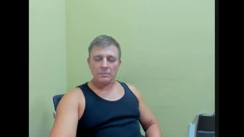 Snapshot of stacattoff chatting on 10/08/25, 04:59 stacattoff online show from 10/08/25, 04:59