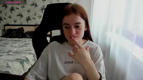 Snapshot of stacey_brown chatting on 02/06/25, 11:26 Stacey GMT5 Mo Tu We Th Fr Sa 3am -10am online show from 02/06/25, 11:26