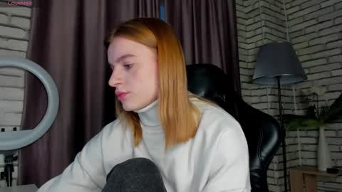 Stacey GMT5 Mo Tu We Th Fr Sa 3am -10am online show from 02/20/26, 01:46