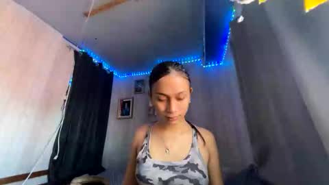 Snapshot of stacey_cravings chatting on 10/18/25, 03:20 stacey_cravings online show from 10/18/25, 03:20