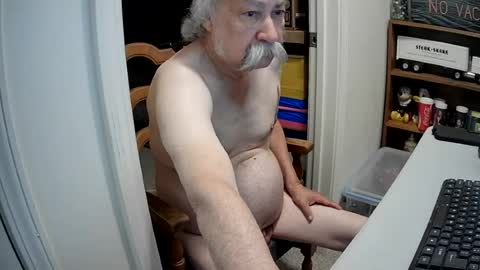 Snapshot of stache169 chatting on 08/03/26, 01:27 stache169 online show from 08/03/26, 01:27