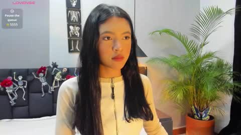 stacy online show from 10/22/25, 03:40