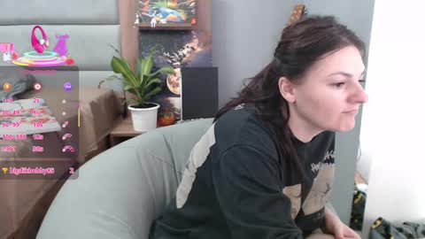 STACY online show from 03/09/25, 04:33