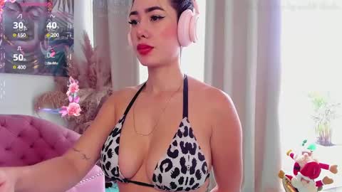 Snapshot of stacy_malibu1 chatting on 12/29/24, 03:57 TWstacymalibu110 online show from 12/29/24, 03:57