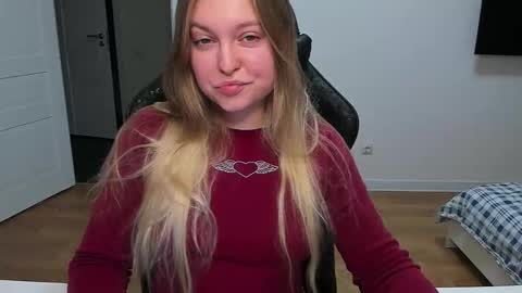 Stacy  online show from 11/07/25, 04:29