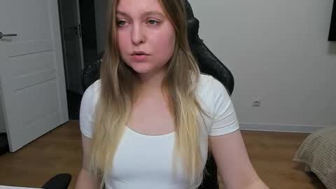 Stacy  online show from 02/04/26, 03:29