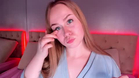 Snapshot of stacy_moorexx chatting on 05/27/26, 08:39 STACY online show from 05/27/26, 08:39