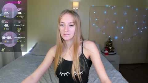 Snapshot of stacy_riiver chatting on 12/09/24, 08:44 Stacy Mon Tue Wed Thu Fri Sun GMT GMT 3 1000am - 0400pm online show from 12/09/24, 08:44