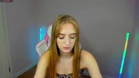 Snapshot of stacy_riiver chatting on 02/04/25, 02:32 Stacy Mon Tue Wed Thu Fri Sun GMT GMT 3 1000am - 0400pm online show from 02/04/25, 02:32