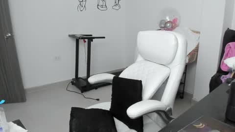 Zulma Yisset online show from 01/12/26, 03:01