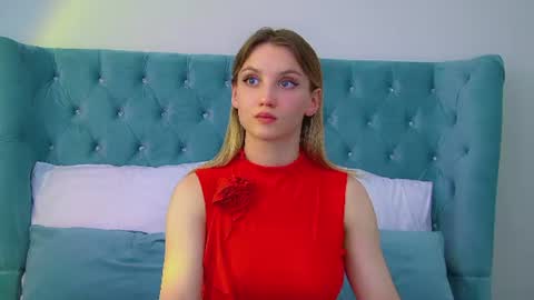 StacyEvances online show from 06/26/26, 07:02