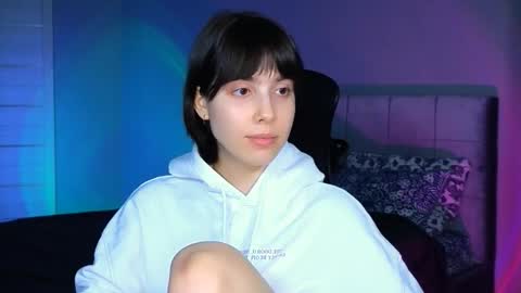 Snapshot of stacygonzales_ chatting on 03/03/26, 10:32 Bye bye dear See you on December 3st online show from 03/03/26, 10:32