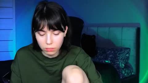 Snapshot of stacygonzales_ chatting on 03/19/26, 07:01 Bye bye dear See you on December 3st online show from 03/19/26, 07:01