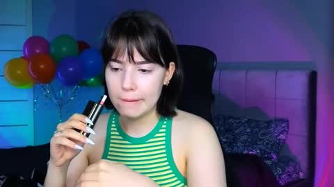 Snapshot of stacygonzales_ chatting on 03/20/26, 06:29 Bye bye dear See you on December 3st online show from 03/20/26, 06:29