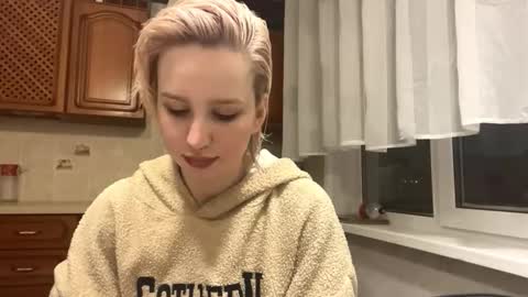 Emma online show from 02/22/26, 06:28