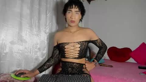 Stannly  online show from 10/15/25, 04:34