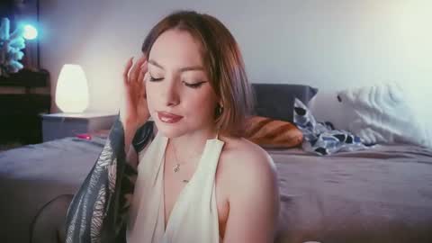 Kristina online show from 12/04/25, 03:32