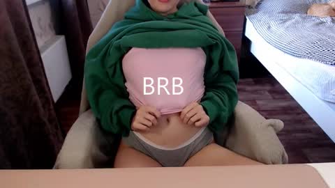 Snapshot of star_shopping chatting on 01/23/25, 10:33 Alice online show from 01/23/25, 10:33